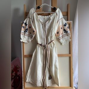 OYSHO embroidered light cream colored dress with belt